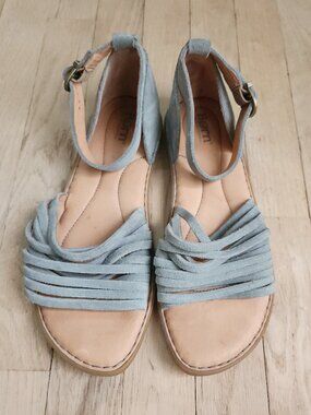 Born Light Grey Leather Ankle Strap Sandals Women Size 9